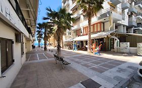 Apartment 50 Meters From The Beach