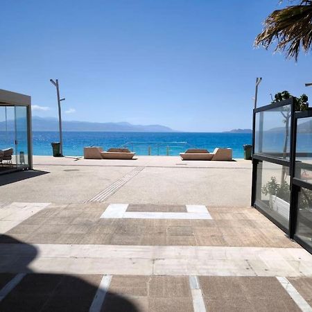 Apartment 50 Meters From The Beach Λουτράκι Εξωτερικό φωτογραφία